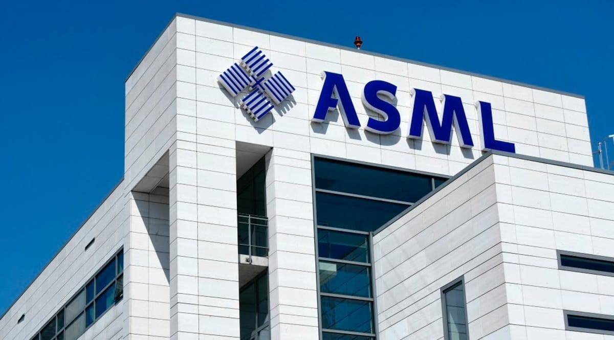 【個股觀點: ASML】估值低位中的機會,全球唯一掌握 EuV 技術的半導體設備巨頭